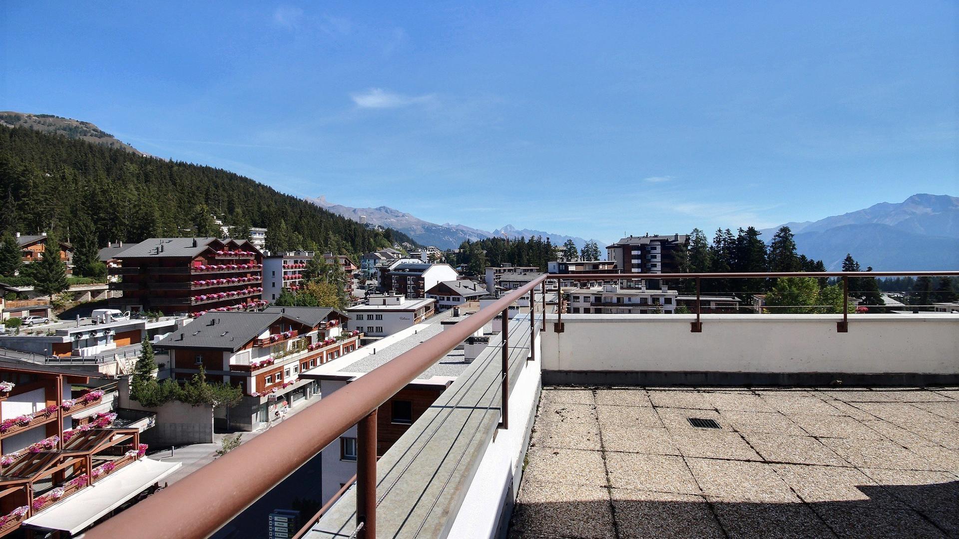 A vendre 3963 Crans-Montana Attique pi&egrave;ce(s) 4.5