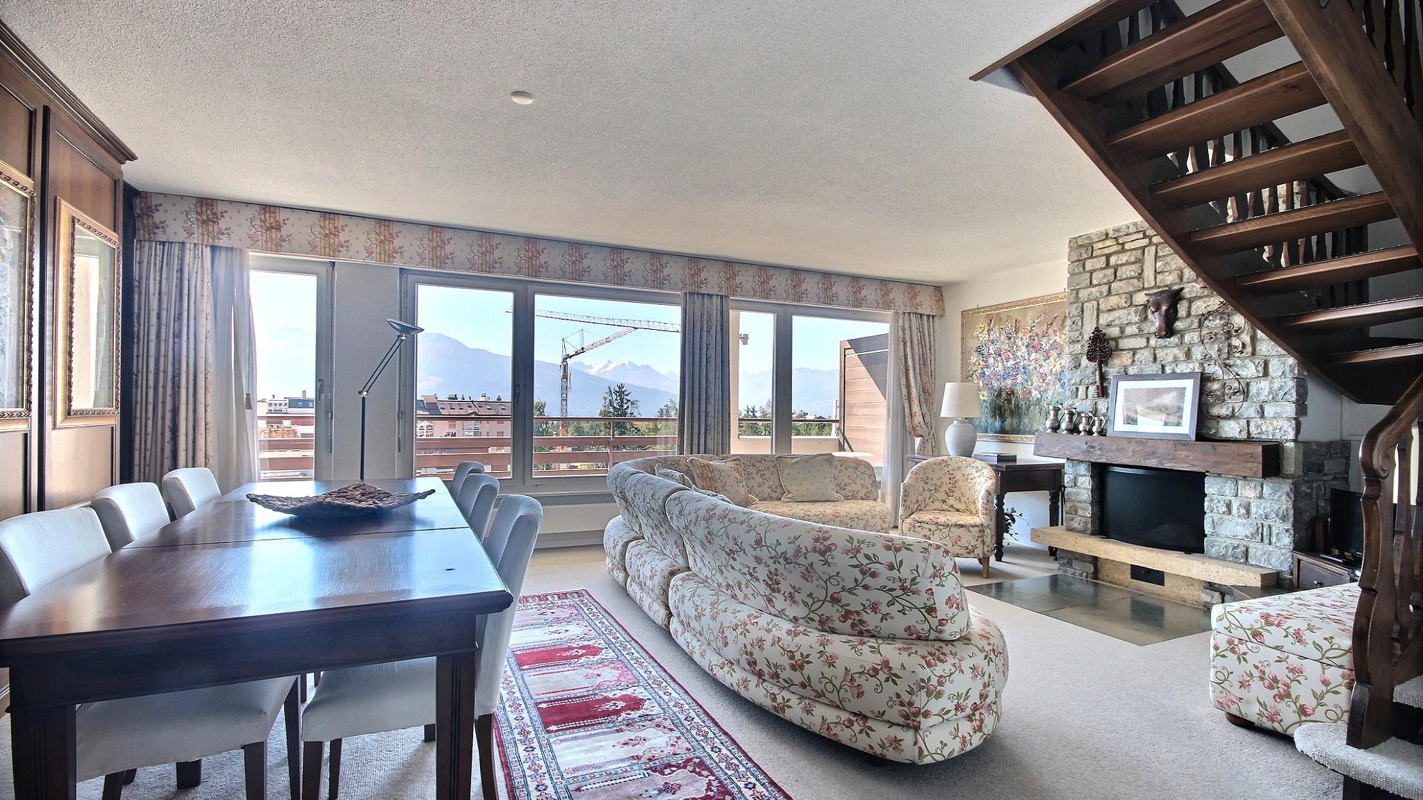 A vendre 3963 Crans-Montana Attique pi&egrave;ce(s) 4.5