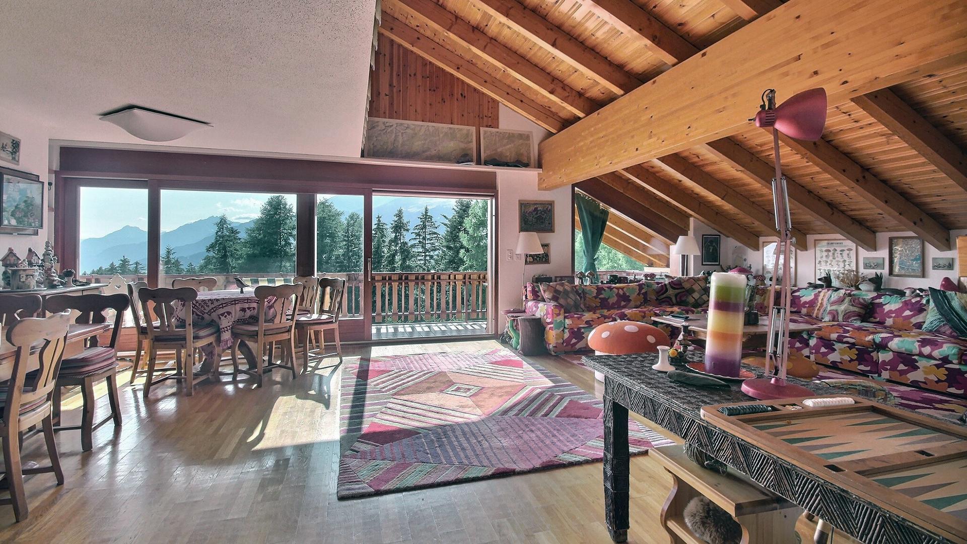 A vendre 3963 Crans-Montana Attique pi&egrave;ce(s) 5.5