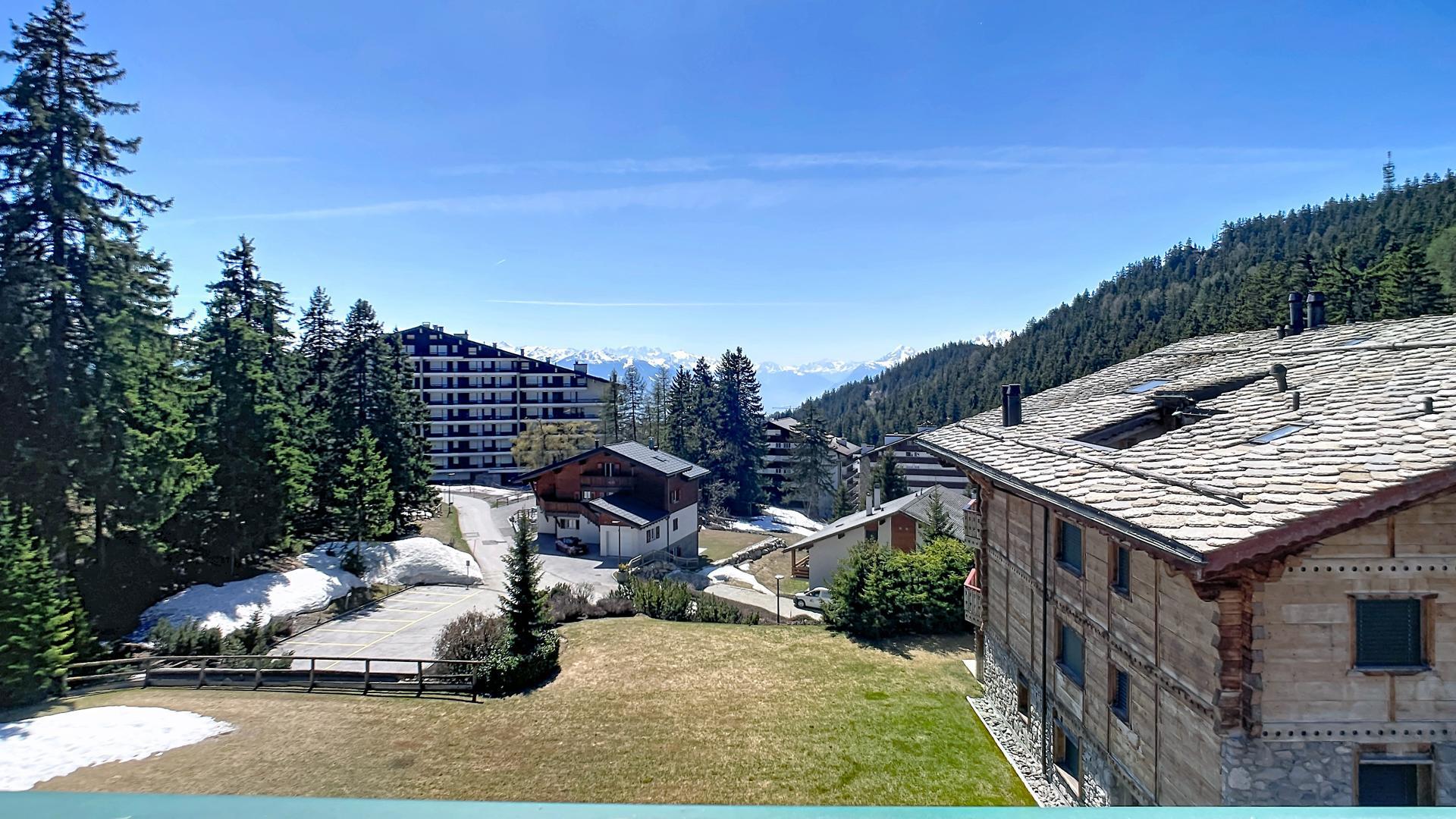 A vendre 3963 Crans-Montana Attique pi&egrave;ce(s) 5.5