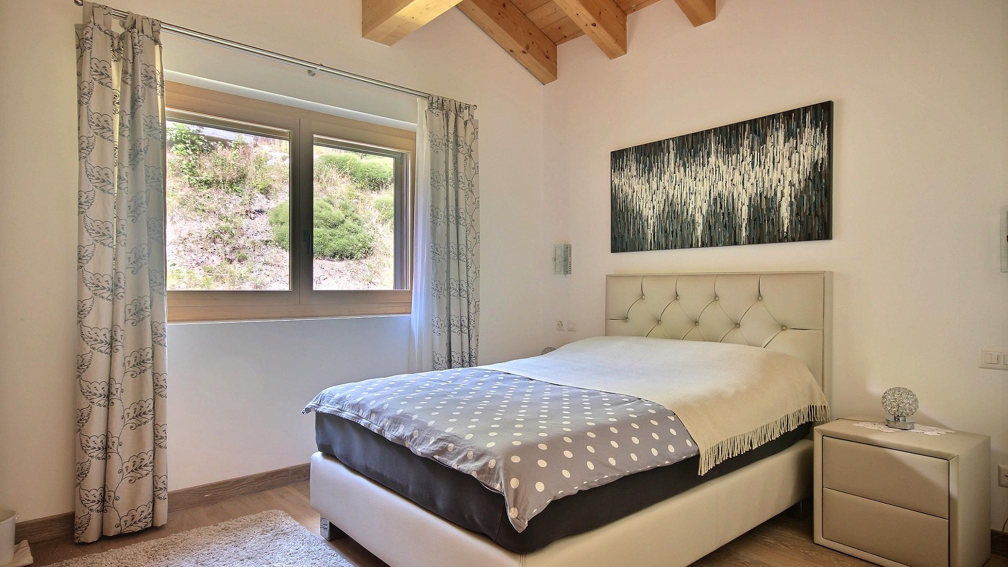 A vendre 3963 Crans-Montana Attique pièce(s) 5.5