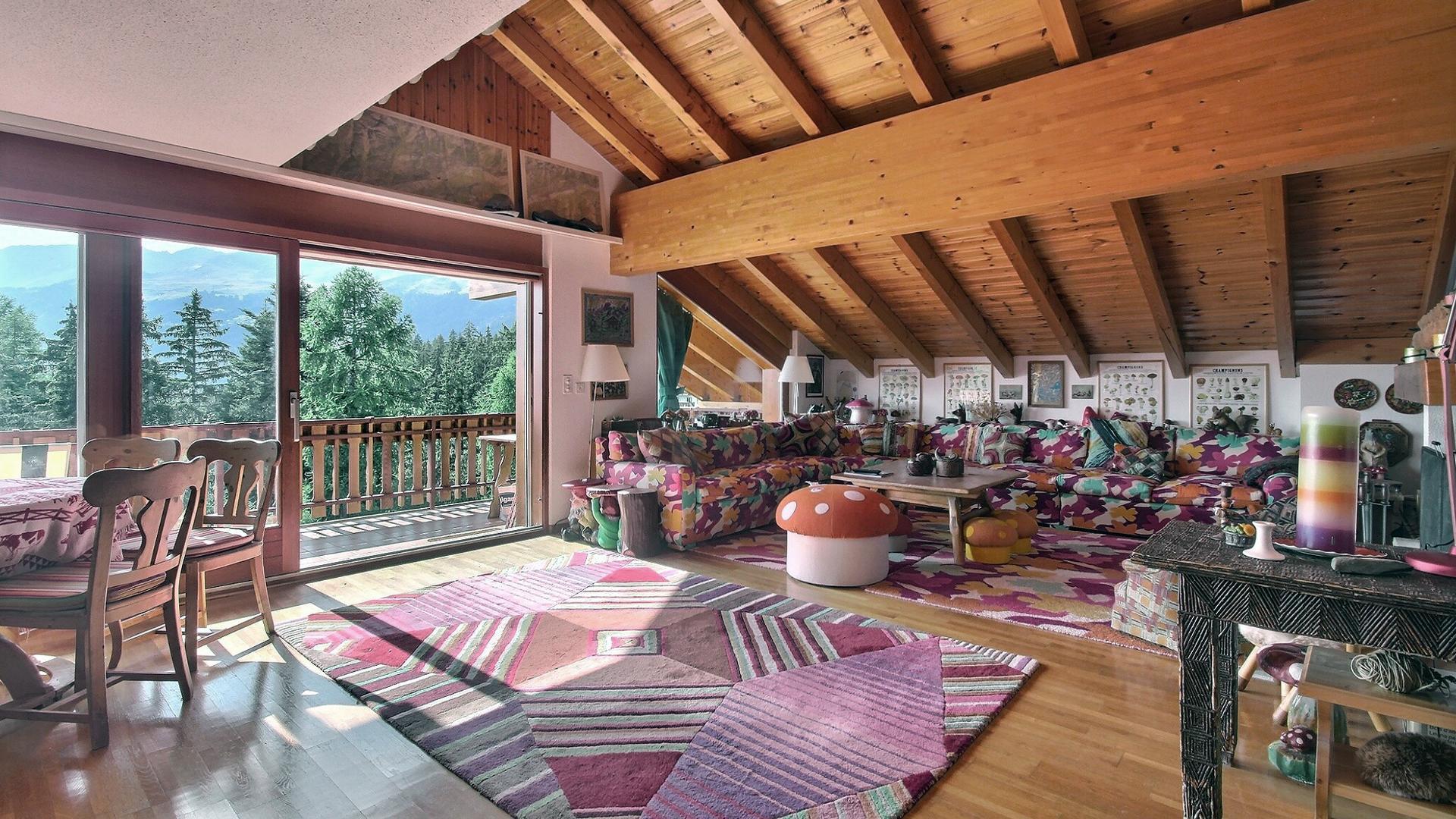 A vendre 3963 Crans-Montana Attique pi&egrave;ce(s) 5.5