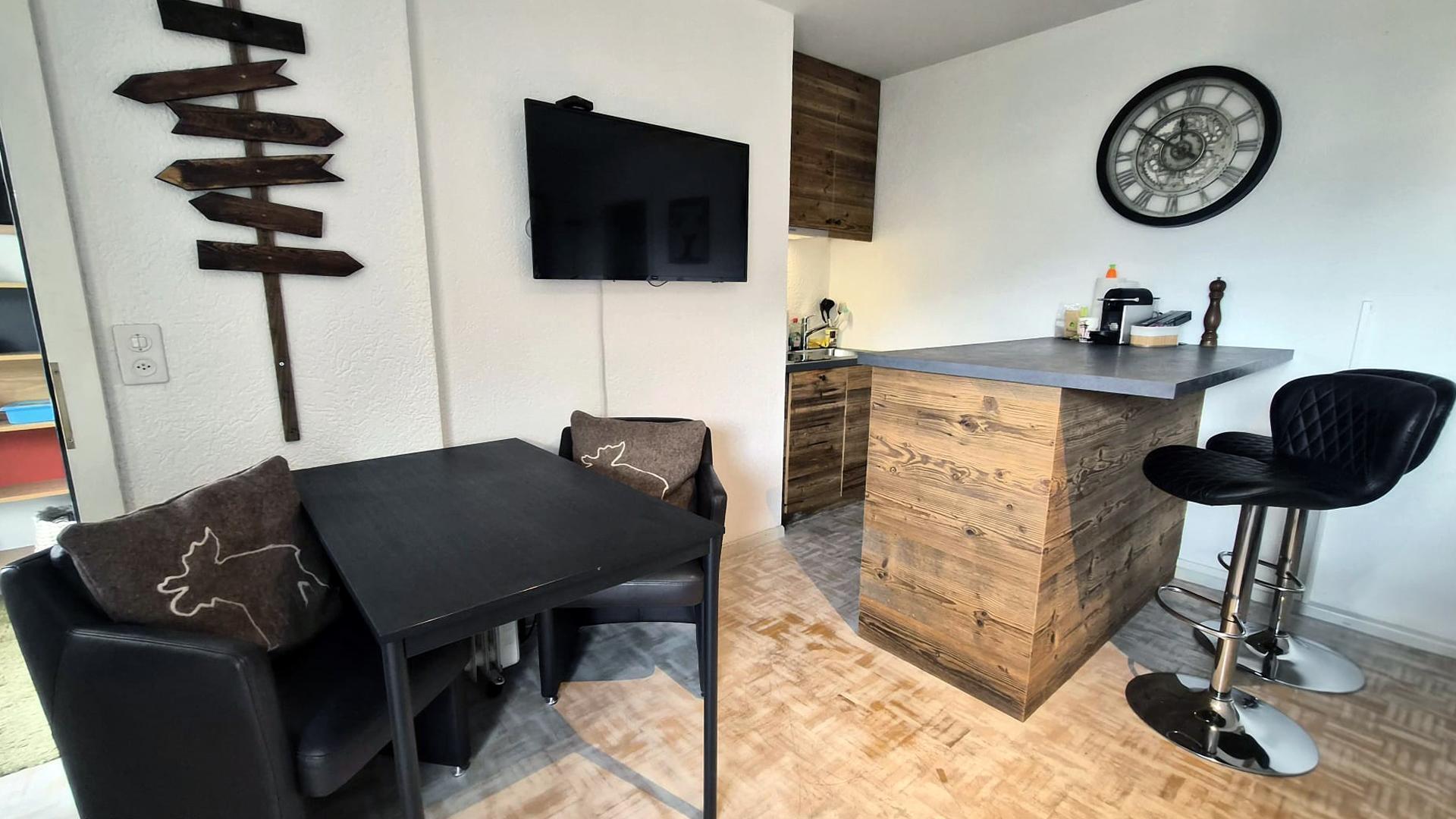 A vendre 3963 Crans-Montana Studio pi&egrave;ce(s) 1.5