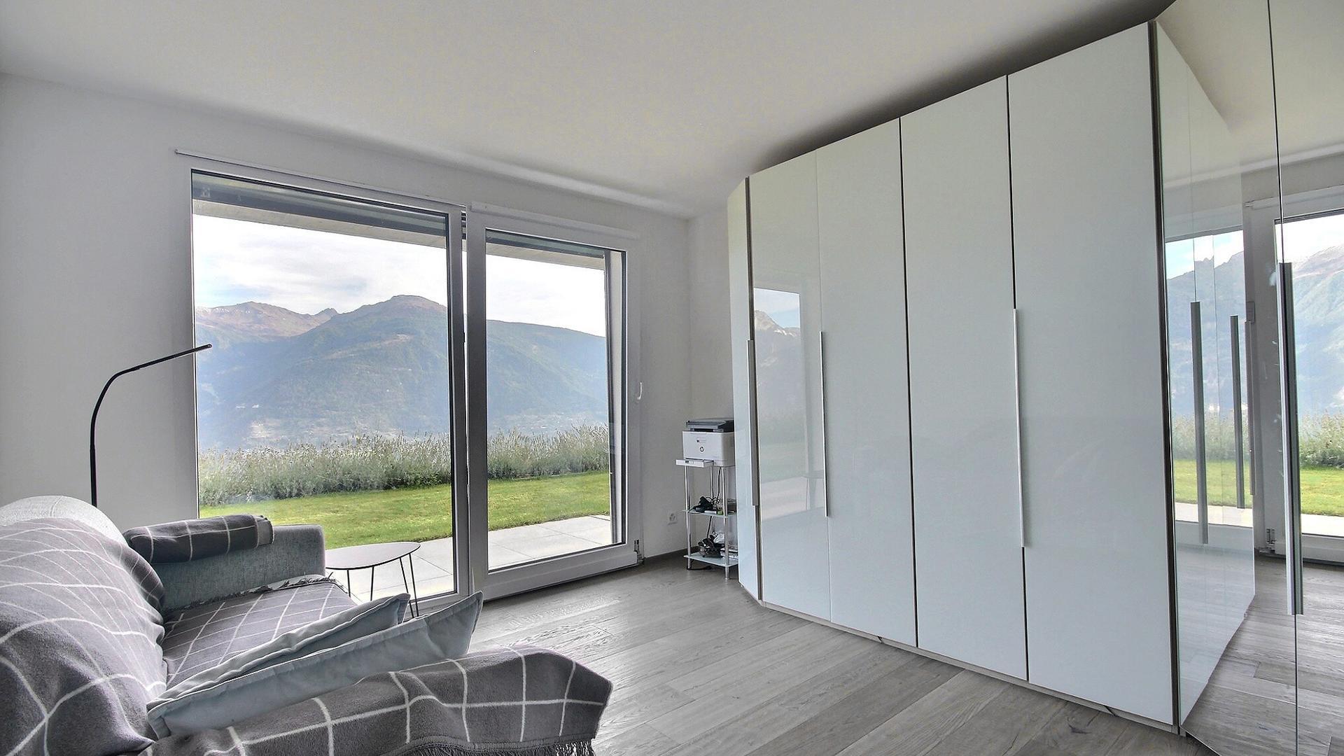 A vendre 3971 Crans-Montana Maison pi&egrave;ce(s) 5.5