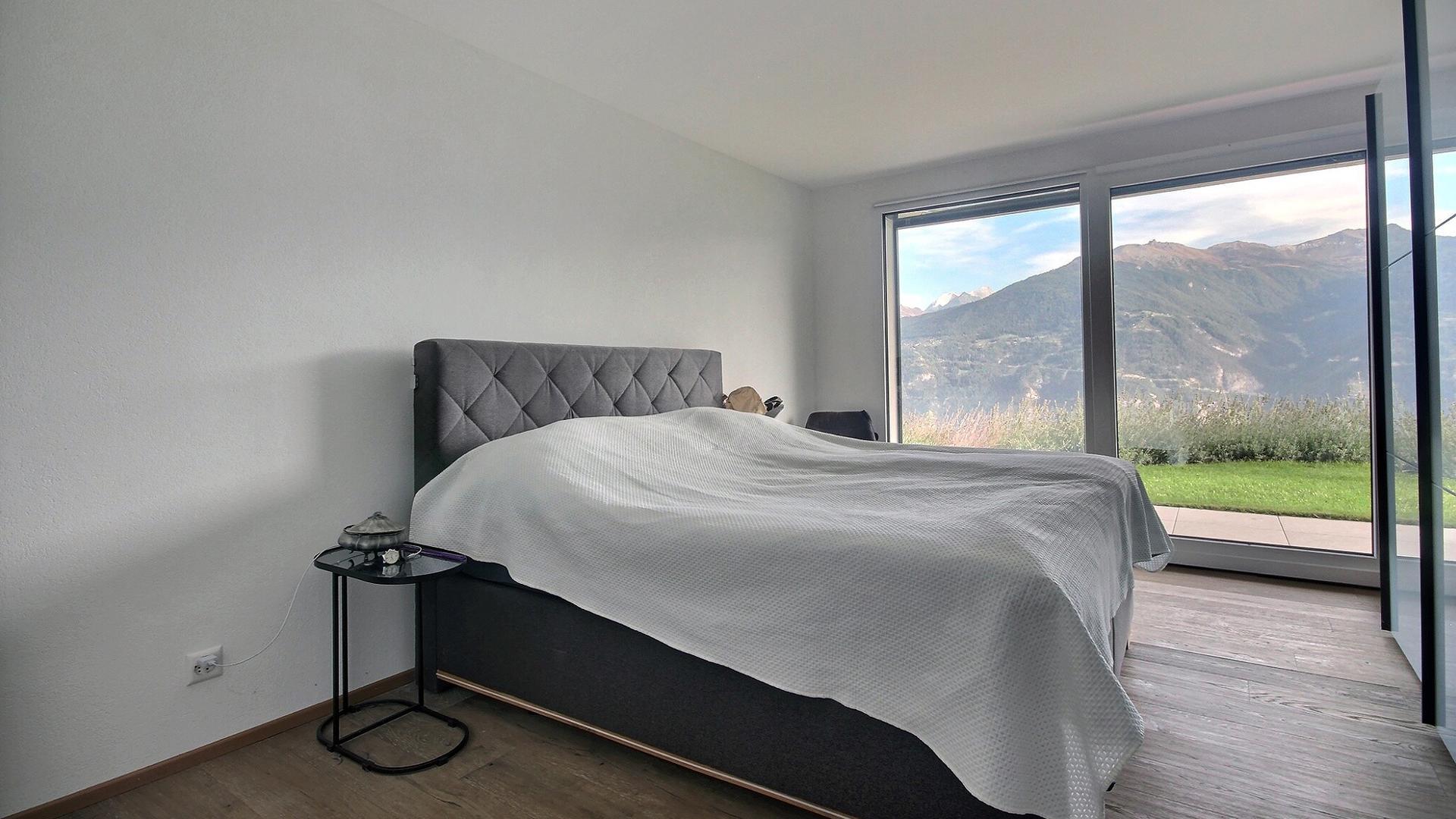 A vendre 3971 Crans-Montana Maison pi&egrave;ce(s) 5.5