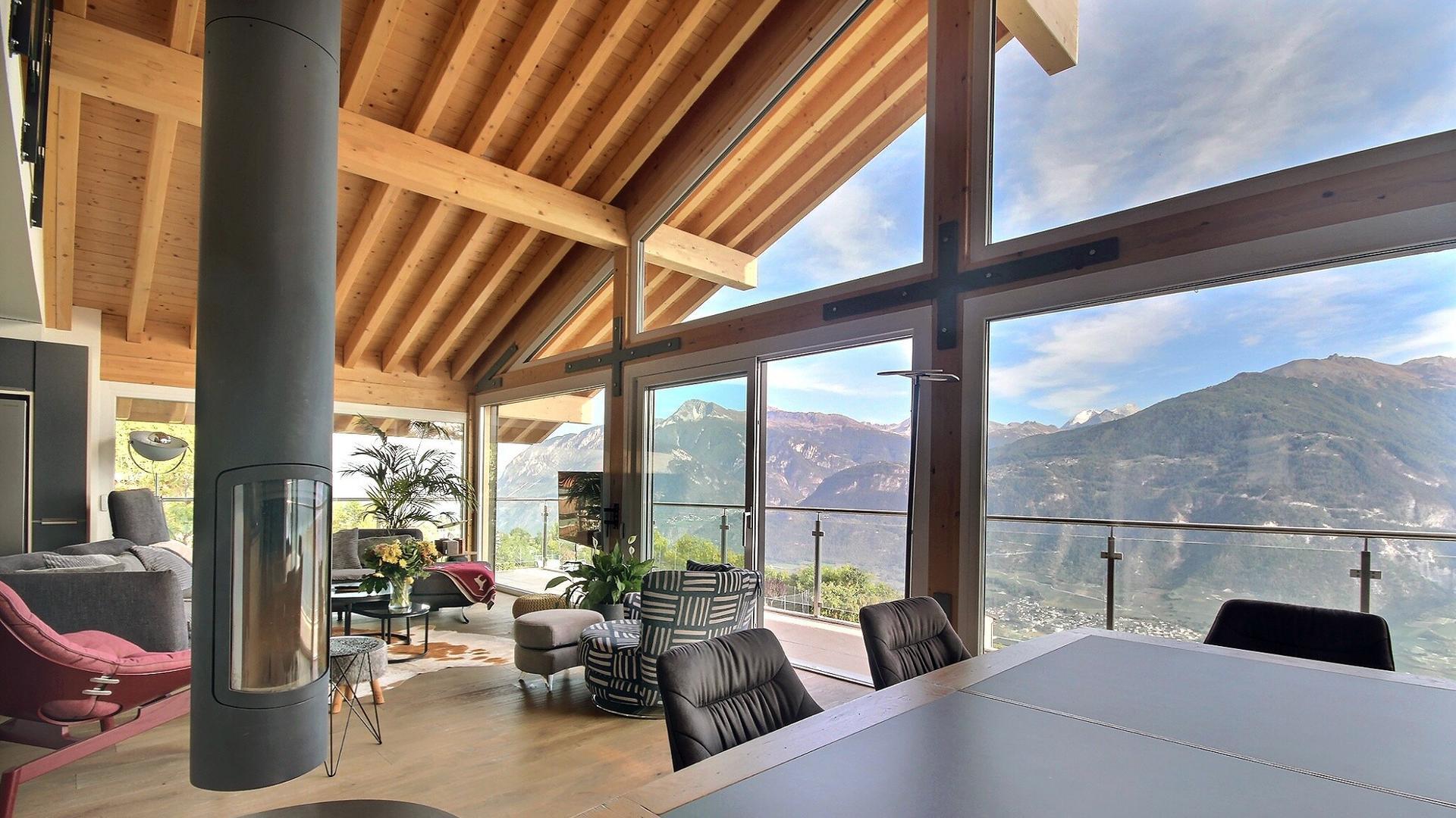 A vendre 3971 Crans-Montana Maison pi&egrave;ce(s) 5.5